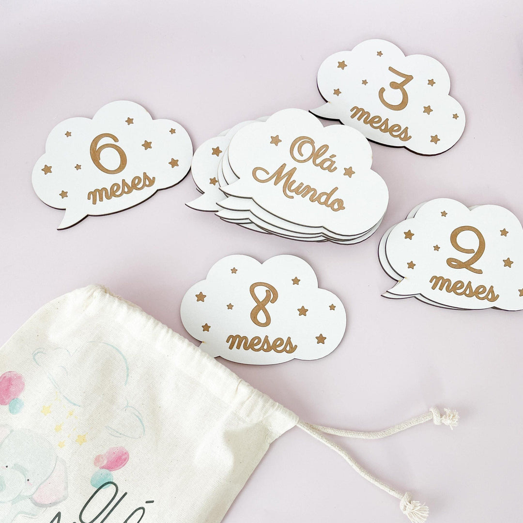 Placas em Madeira Milestones para Bebé Nuvem