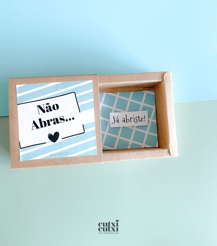 Postal EmCaixa - Presente Divertido - Cutxi Cutxi - Presentes Personalizados
