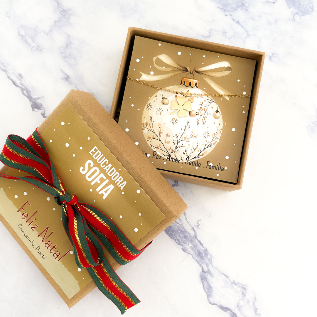 Colares de Natal Personalizados – Brilhos que Contam Histórias 🎁✨💖