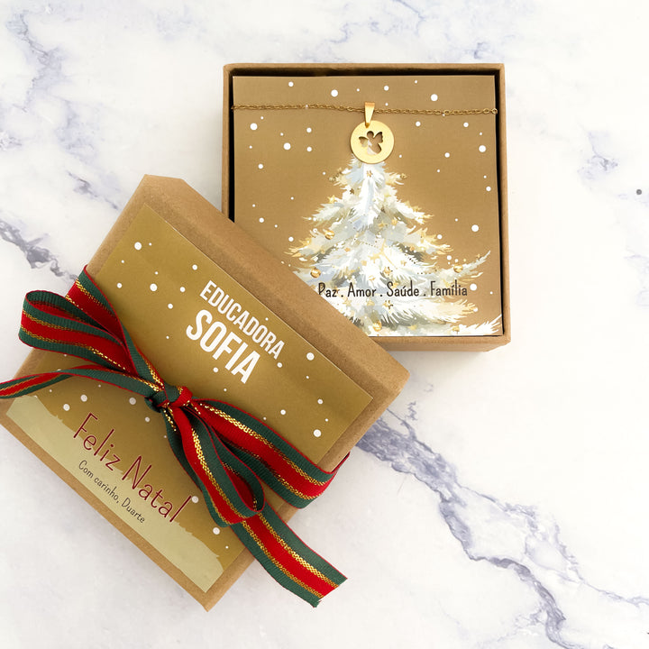 Colares de Natal Personalizados – Brilhos que Contam Histórias 🎁✨💖