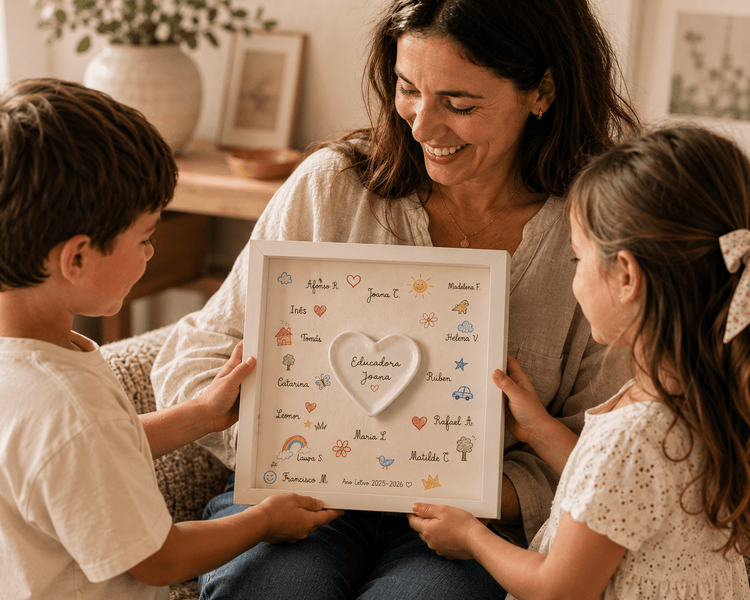 Quadro com Alma — Coração de Turma - Cutxi Cutxi - Presentes Personalizados