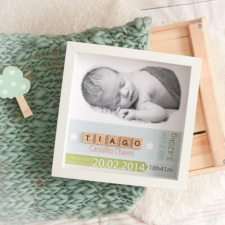 Quadro de nascimento com fotos SCRABLE - Cutxi Cutxi - Presentes Personalizados