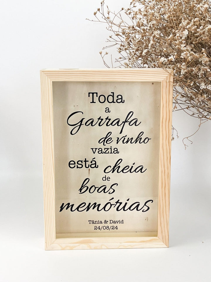 Quadro Guarda Rolhas ou Caricas Memórias com fotografia - Cutxi Cutxi - Presentes Personalizados