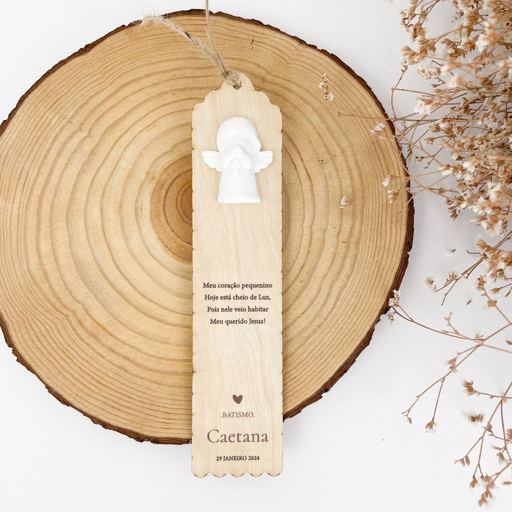 Santinhos em Madeira e Gesso Personalizados - Marcadores de Livros - Cutxi Cutxi - Presentes Personalizados