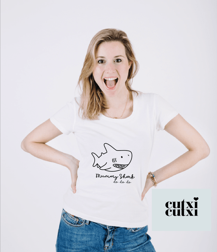 T-Shirt ou Camisola Mummy Shark, do do do - Cutxi Cutxi - Presentes Personalizados