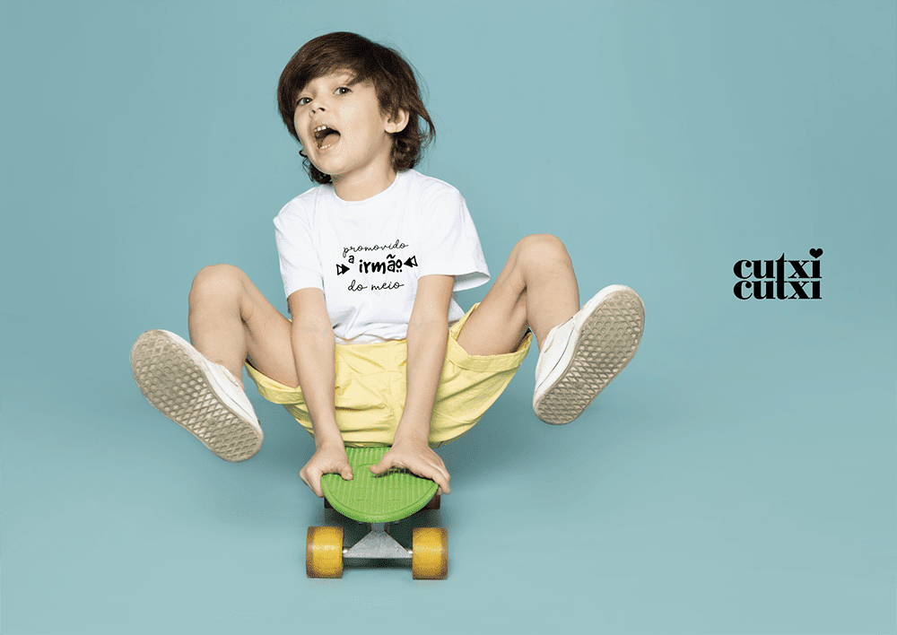 T-shirt Promovido a irmão/irmã
