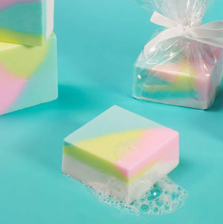 🧼 Workshop de Sabonetes Artesanais com Base de Glicerina – Edição Verão 🌞
