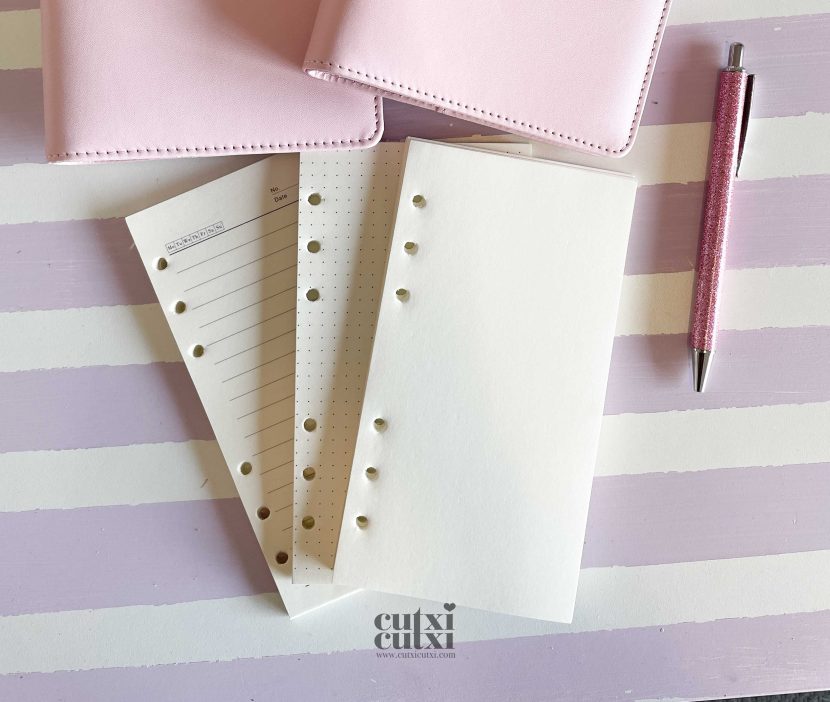 bullet journal com argolas edição macaron rosa liso, linhas, pontos
