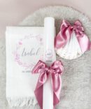 Conjunto Batizado Classic Nature com Vela Concha Toalha - Cetim