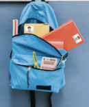 Conjunto Regresso às aulas com Etiquetas, garrafa e identificador com ilustração Criança (Regresso às aulas)