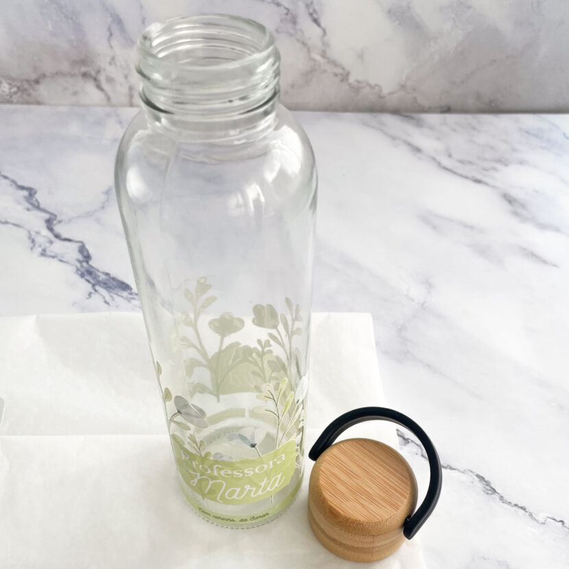 Garrafa Personalizada com Nome – Presente Útil e Elegante para Professoras e Educadoras 💧🌿
