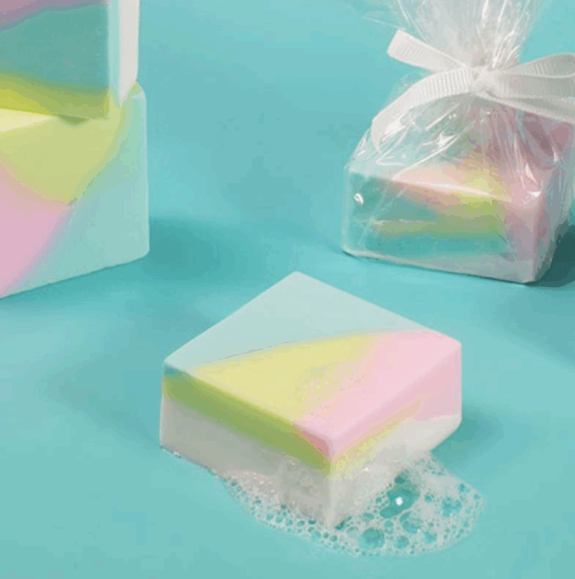 🧼 Workshop de Sabonetes Artesanais com Base de Glicerina – Edição Verão 🌞